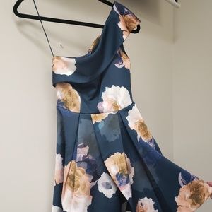 Keepsake the Label cold shoulder dress